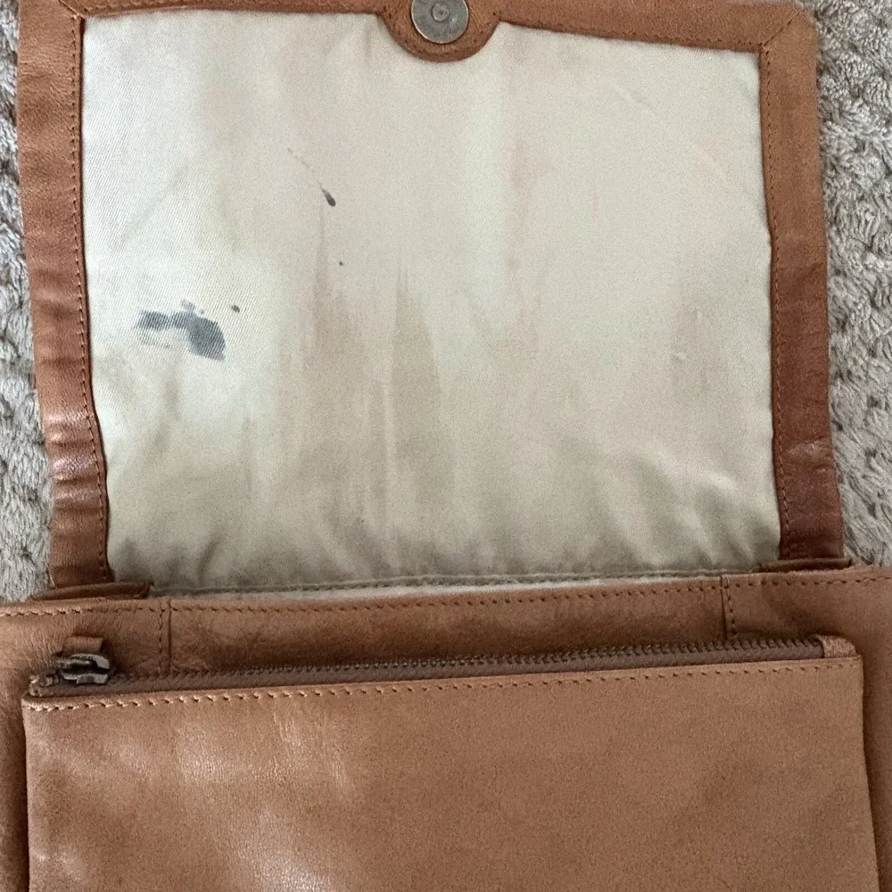 Lucky Brand Patchwork Tan Leather Convertible Crossbody Hippy Boho 90's